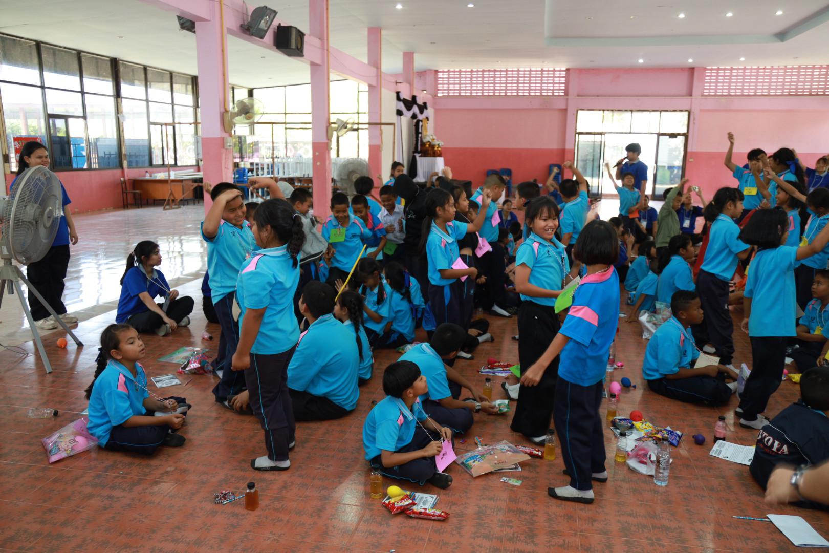 338. วันที่ 27 มกราคม 2569 โปรแกรมวิชาวิทยาศาสตร์ทั่วไป ได้จัดค่ายสเต็มศึกษาให้กับนักเรียนชั้นประถมศึกษาปีที่1-6 ณ โรงเรียนอนุบาลคลองขลุง จ.กำแพงเพชร